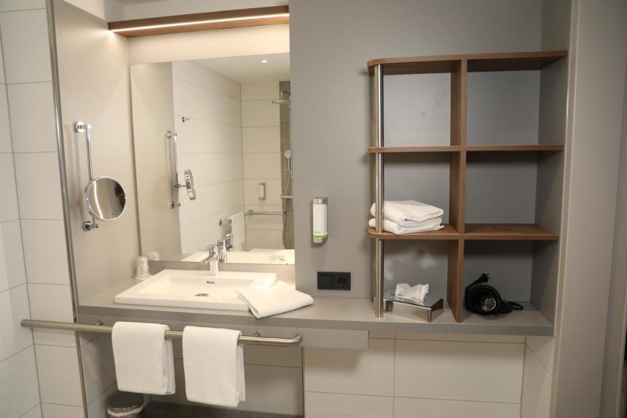 Hotel Includio เรเกนส์บวร์ก ภายนอก รูปภาพ