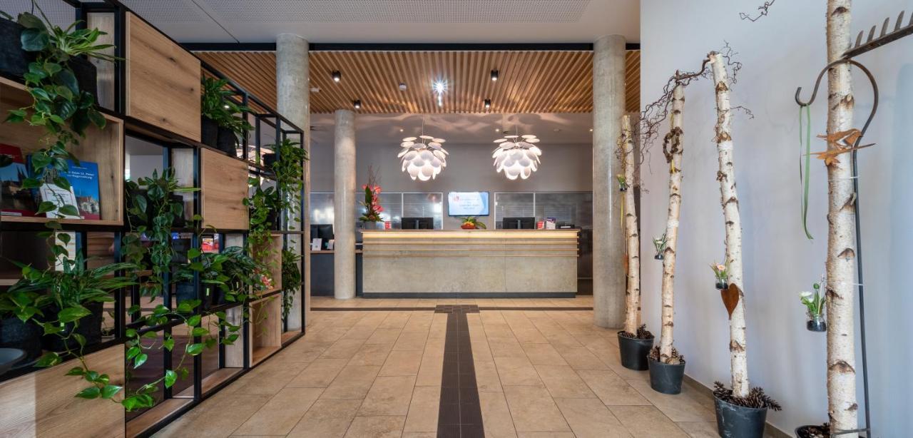 Hotel Includio เรเกนส์บวร์ก ภายนอก รูปภาพ